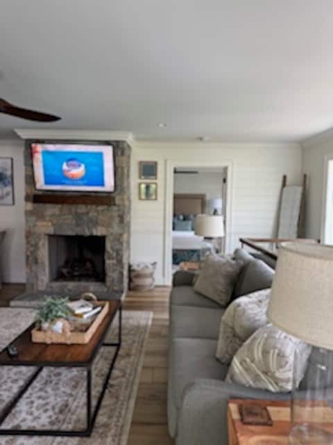Great Family Space! 3Blk to Main St & Dog Friendly