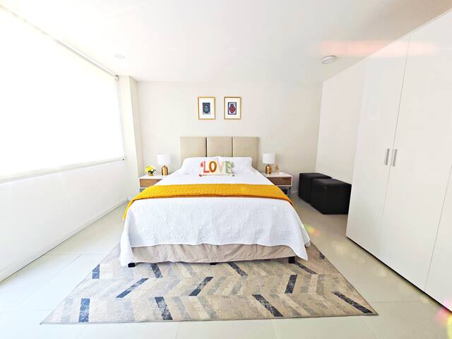 Masaryk Reach at Polanco’s Heart: 4 Bedrooms 3 BT gallery image 3