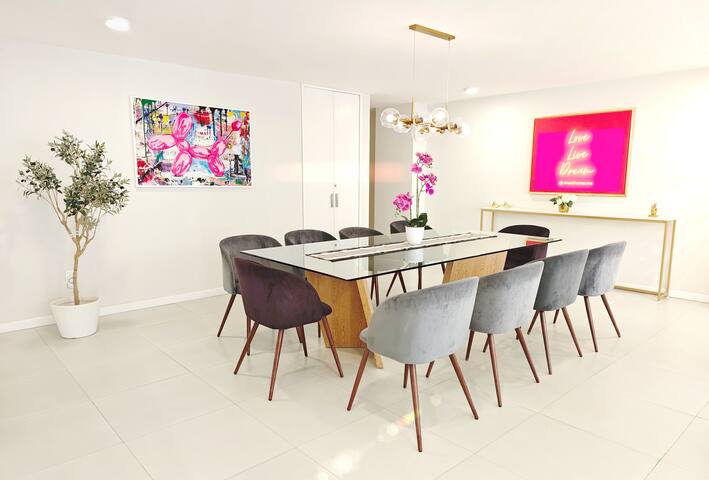 Masaryk Reach at Polanco’s Heart: 4 Bedrooms 3 BT gallery image 2