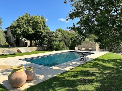 Provencal farmhouse with pool surrounded by nature