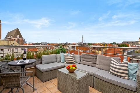 AS HOME Apartamnety Rynek 50 with terrace 100m2