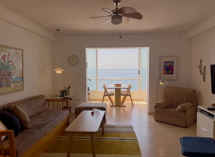 Precioso Apartamento En Primera Línea De Playa - Almuñécar