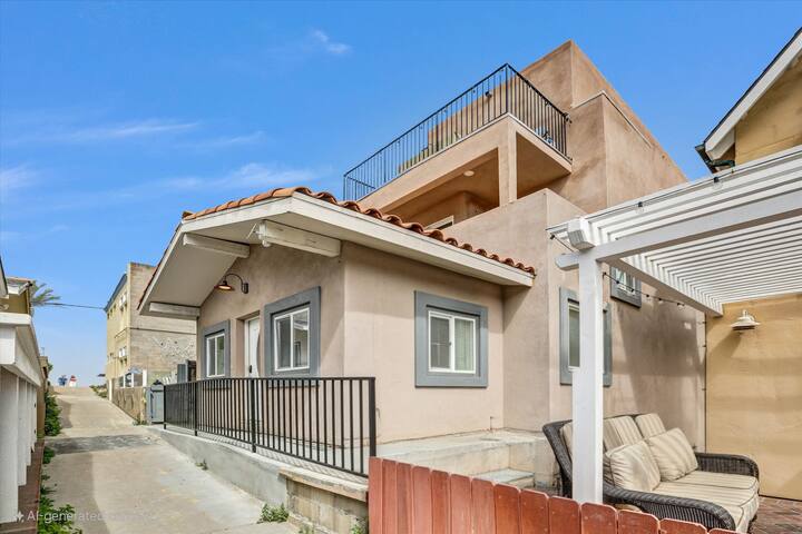 Oceanview Mission Beach Home 2025 Remodel 4Bedroom gallery image 2