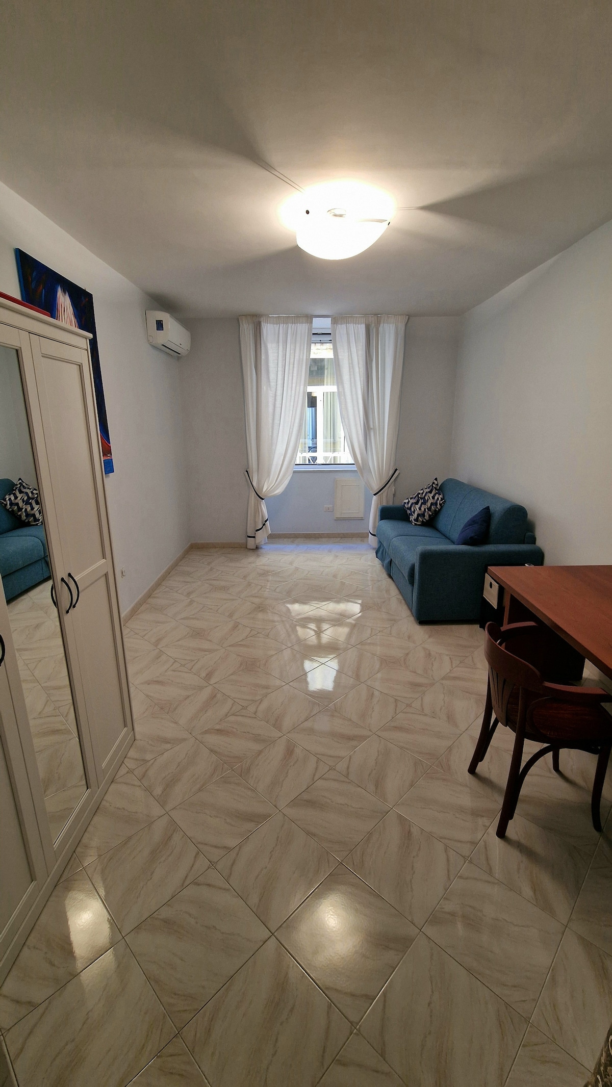 غرفة النوم 1