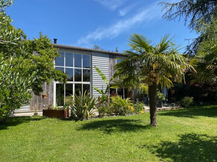 Réhabilitation D'un Atelier En Loft - ibis budget Redon