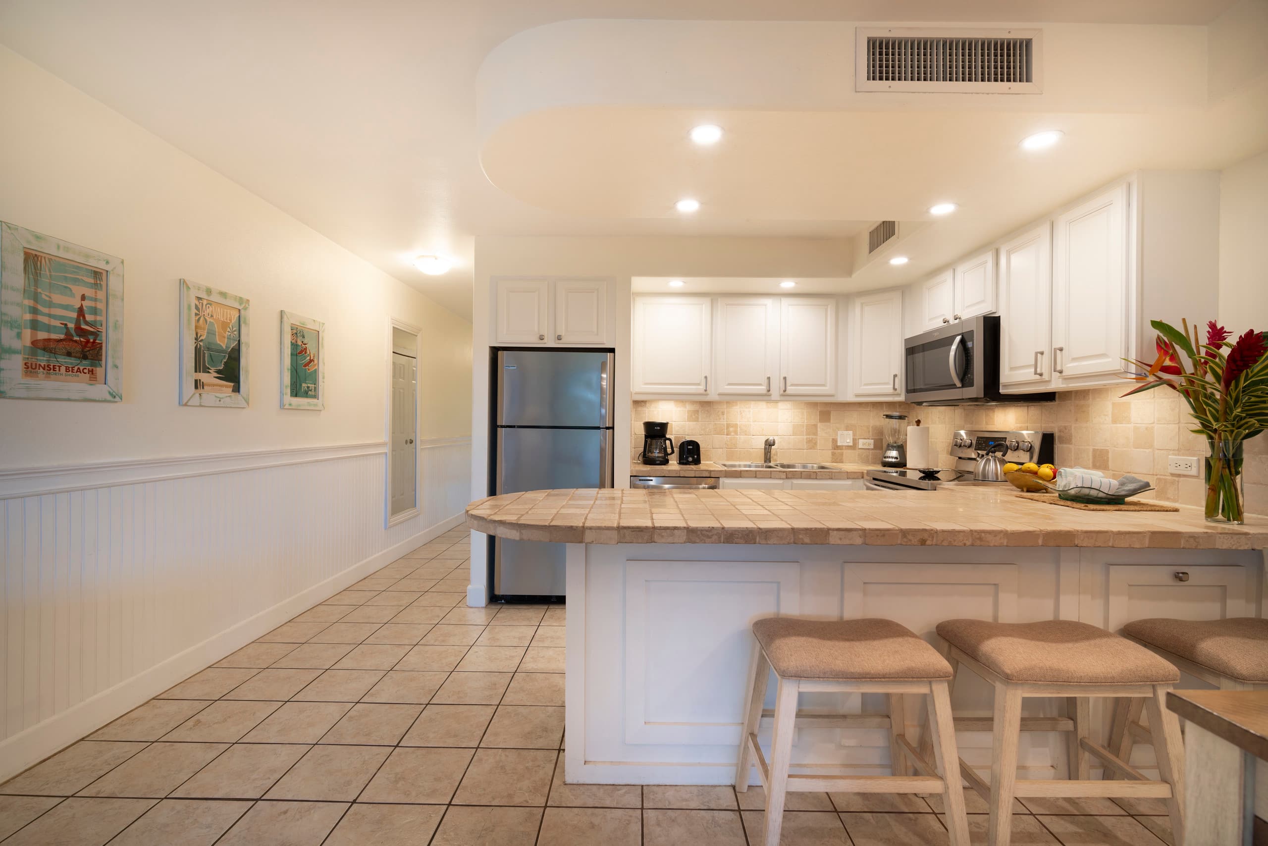 Condo in Kihei · ★4.81 · 1 bedroom · 2 beds · 2 private baths - Image 12