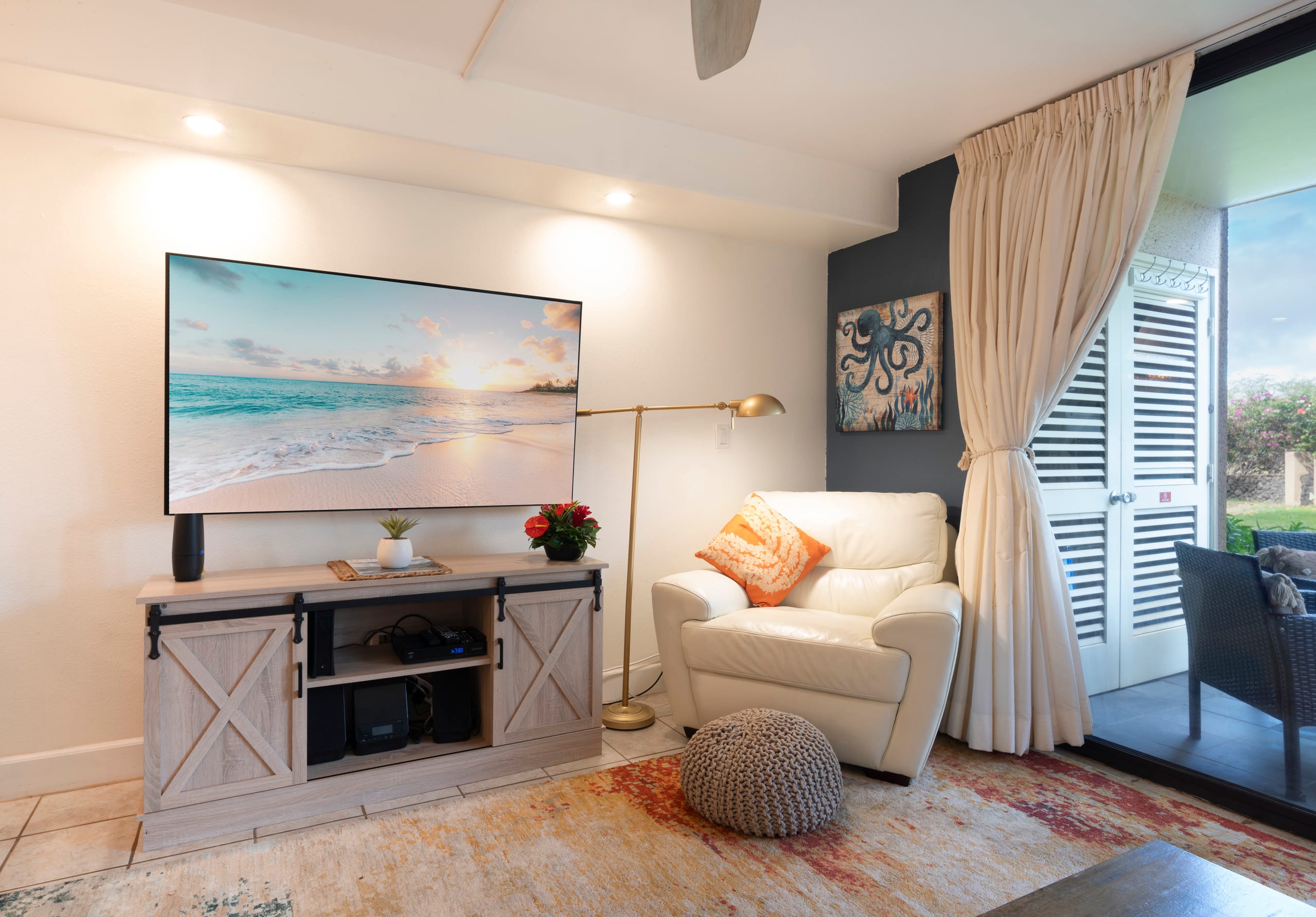 Condo in Kihei · ★4.81 · 1 bedroom · 2 beds · 2 private baths - Image 2
