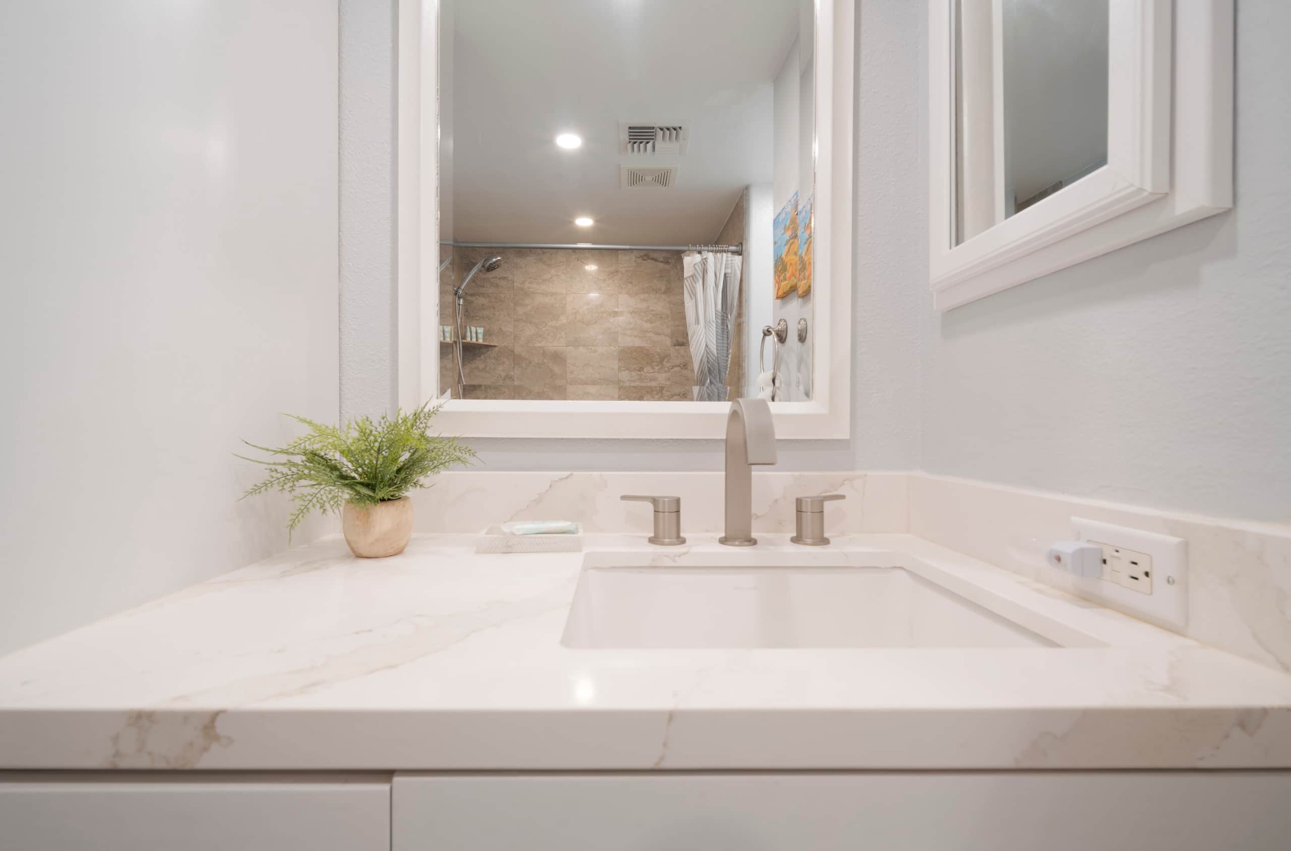 Condo in Kihei · ★4.81 · 1 bedroom · 2 beds · 2 private baths - Image 21