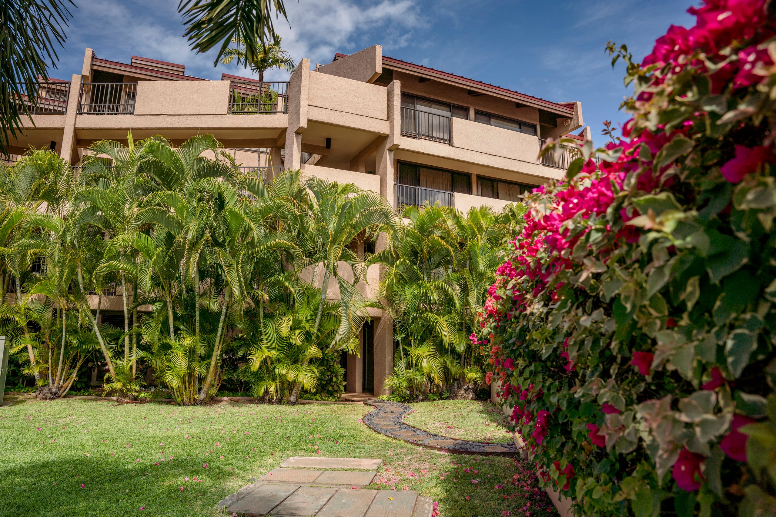 Condo in Kihei · ★4.81 · 1 bedroom · 2 beds · 2 private baths - Image 47