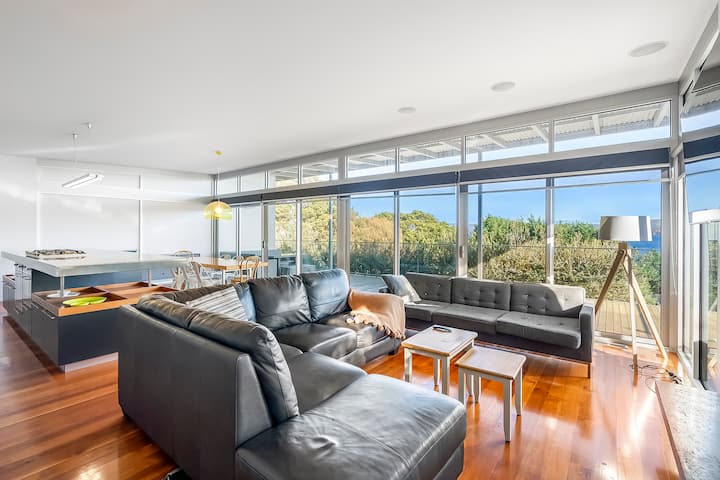 Private Getaway - Beach Access - Tasmania