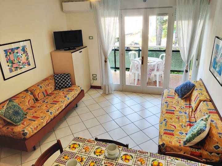 Girasole Con Piscina, Tipo G Ai Piani - Lignano Sabbiadoro