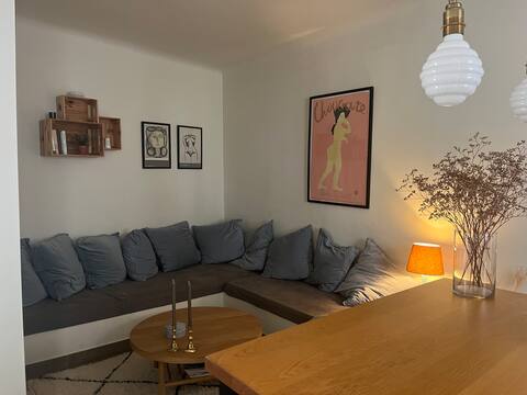 Propiedad de Airbnb exitosa: Wonderful rooftop terrace - centre of old town en Lagunillas