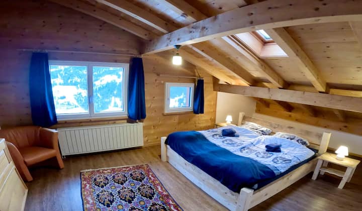 Საძინებელი „Weissfluh“ დიდი ორადგილიანი საწოლით 180x 200 სმ მე-2 სართულზე