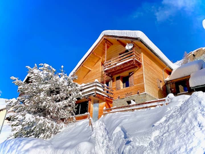 Grand Chalet Accueillant Avec Jaccuzzi - Queyras - Molines-en-Queyras