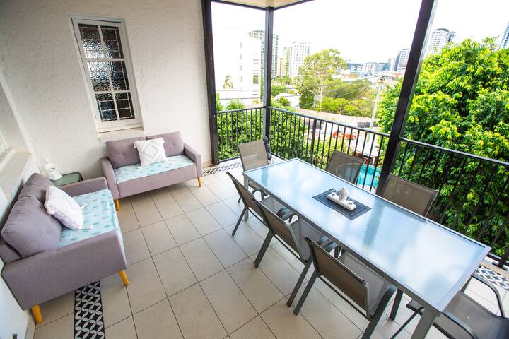 The Carrington Manor 2 gallery image 5