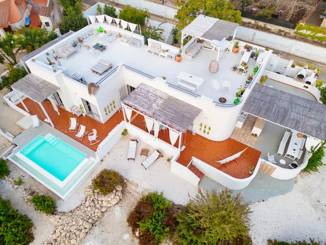 Villa Alba Puglia, infinity pool & stunning views