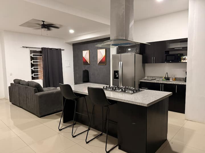 Garden · Terrace · Grill | Luxury Home C. Sandino - Managua
