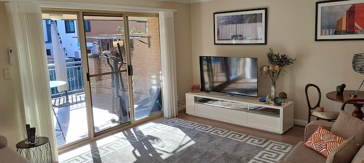 Quiet Secure Oasis In Gymea - Penshurst