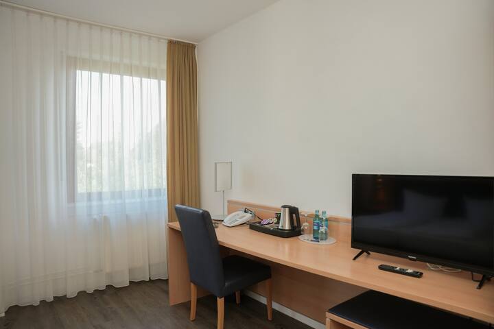 Imprint Hotel Offenbacher Hof managed Airbnb listing 1