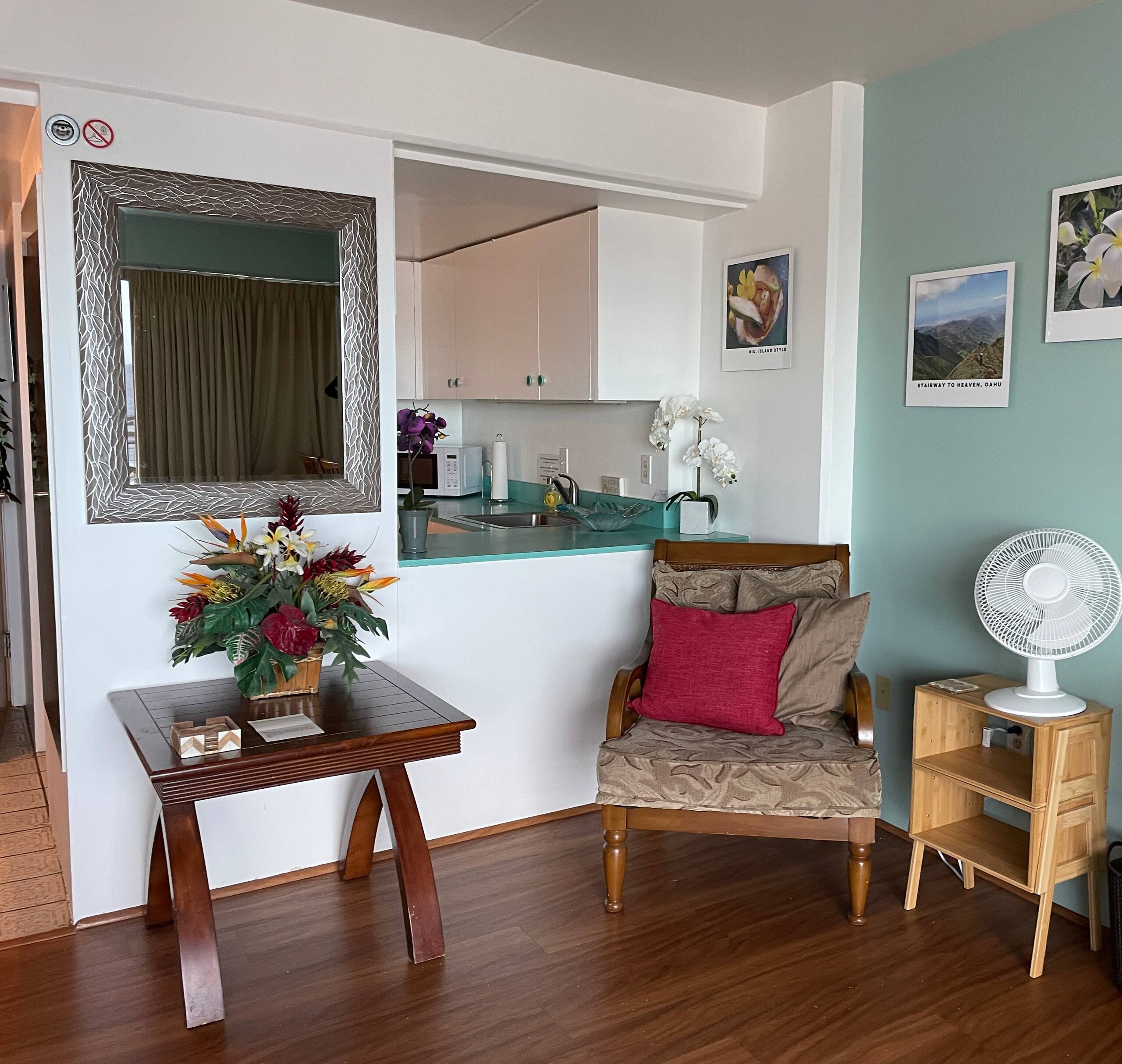 Condo in Honolulu · ★5.0 · Studio · 2 beds · 1 private bath - Image 2