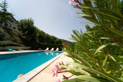 Very quiet house with pool and beautiful view