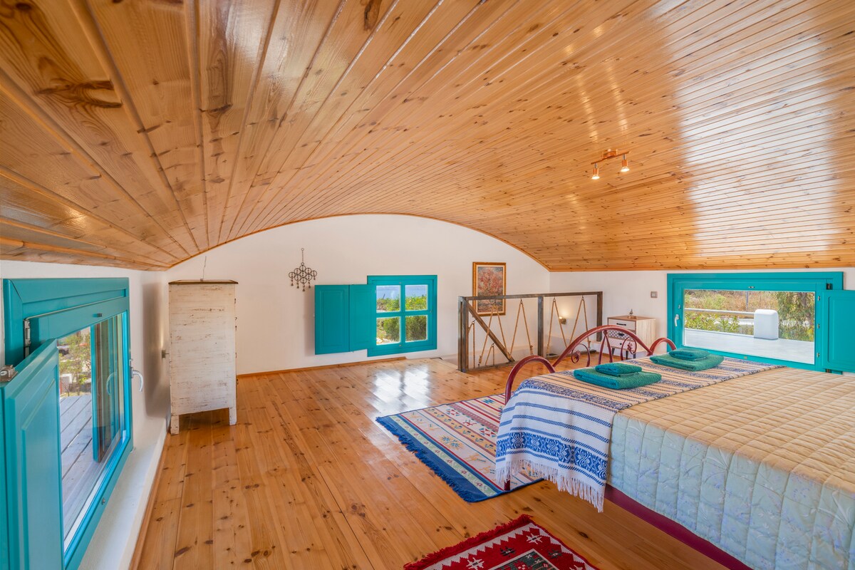 Oia Caldera House — view 4