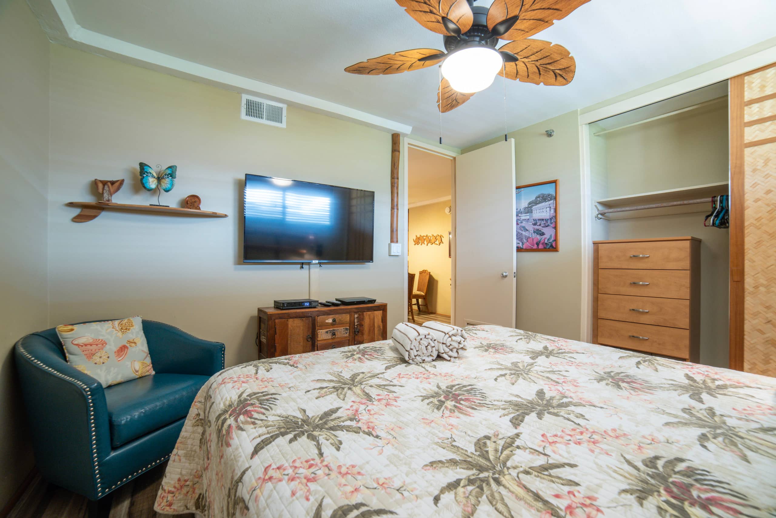 Condo in Lahaina · ★4.63 · 1 bedroom · 2 beds · 1 bath - Image 17