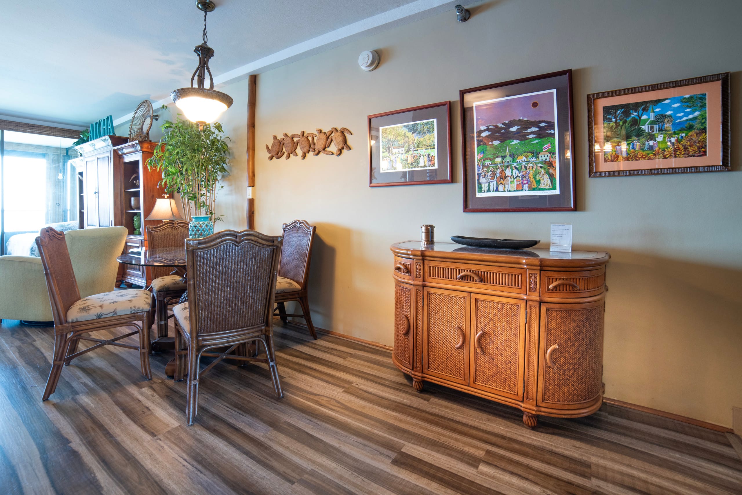 Condo in Lahaina · ★4.63 · 1 bedroom · 2 beds · 1 bath - Image 13