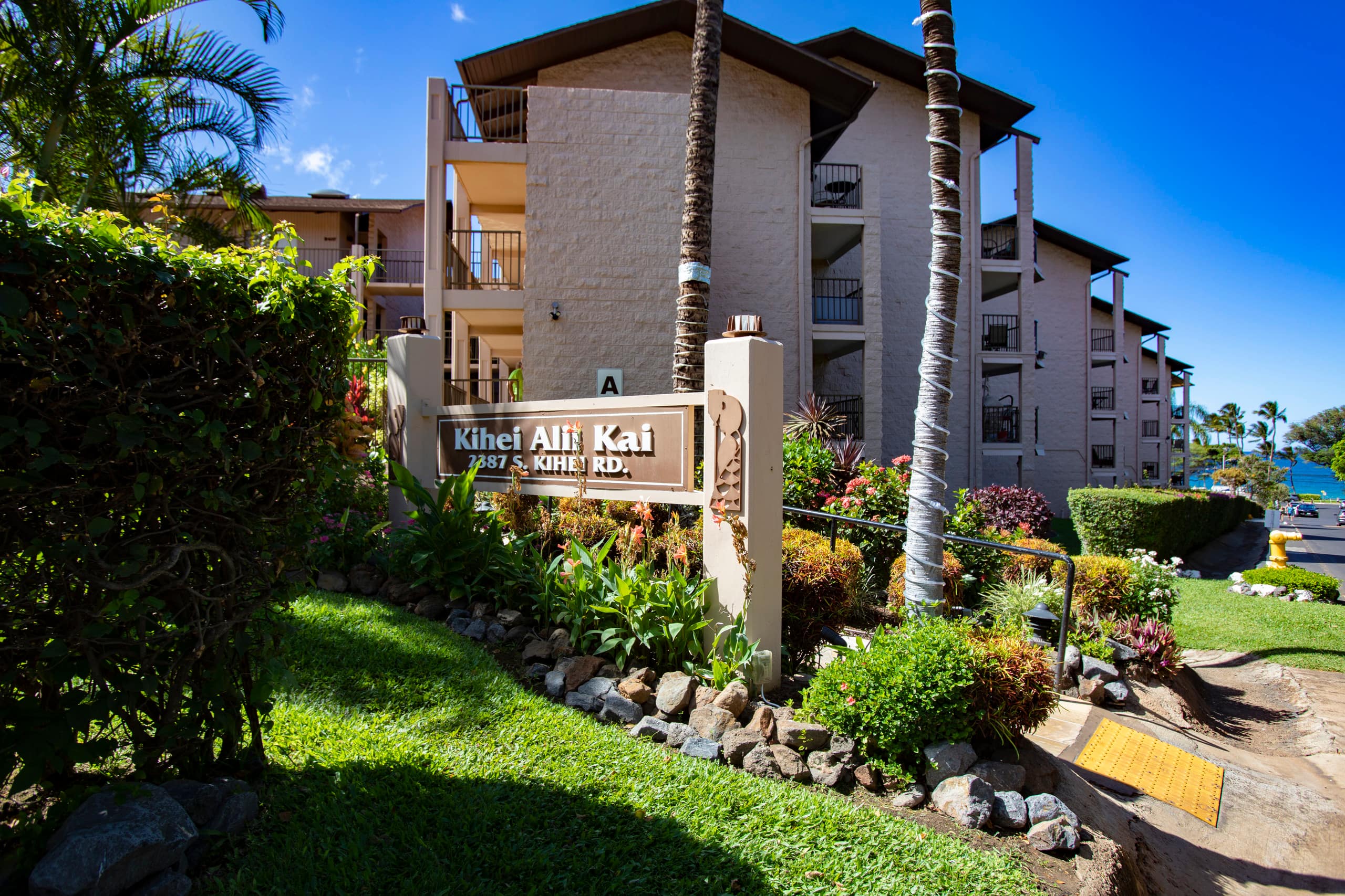 Condo in Kihei · ★4.79 · 1 bedroom · 2 beds · 1 bath - Image 5