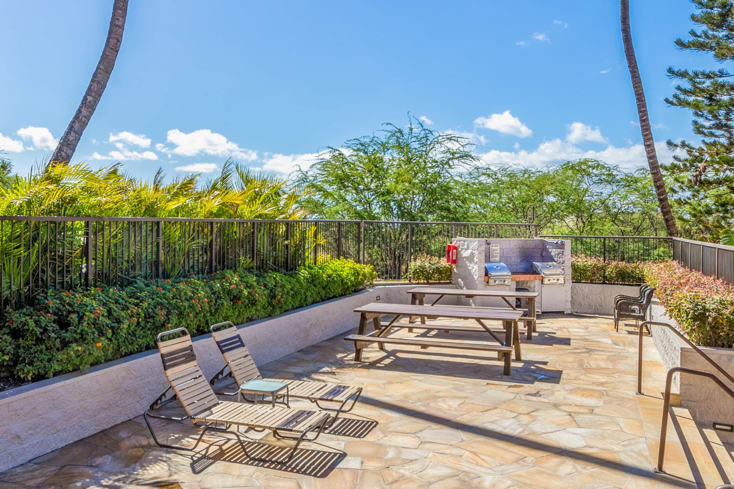 Condo in Kihei · ★4.79 · 1 bedroom · 2 beds · 1 bath - Image 10