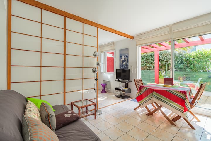 Joli T1 Bis Avec Terrasse 
Proche Plages - Anglet