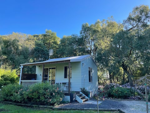 Tindoona Cottages - Studio Cottage