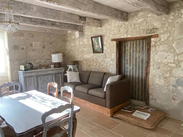 Chambre Rdc Accès Direct Ext Sd Wc Privatifs Pmr - Aubeterre-sur-Dronne