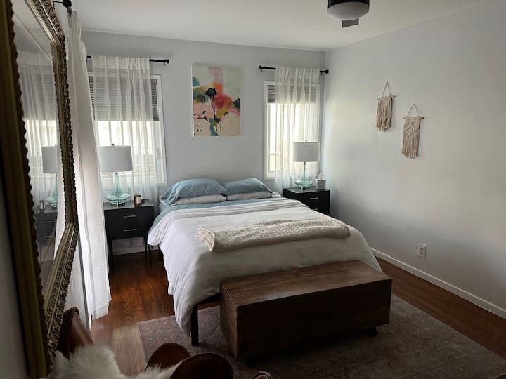 Მასტერ-საძინებელი - Queen size