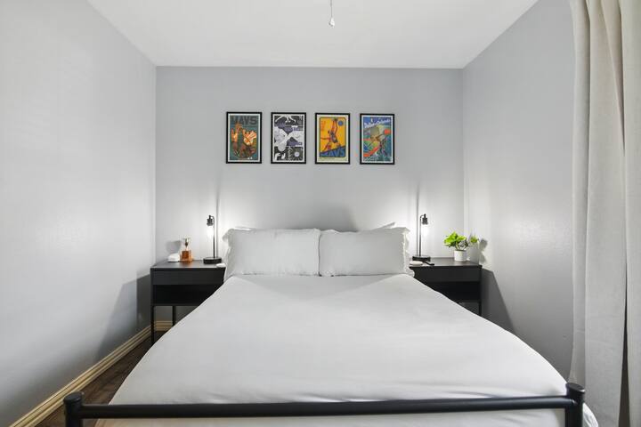 Modern 3BD Home w/ gym and sauna gallery image 4