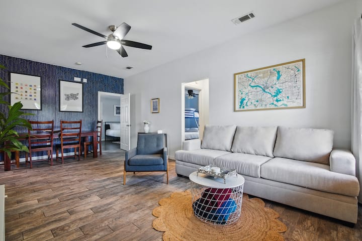 Modern 3bd Home W/ Gym And Sauna - ダラス