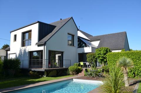 Close to Ria d 'Etel - Large Villa 5* with pool