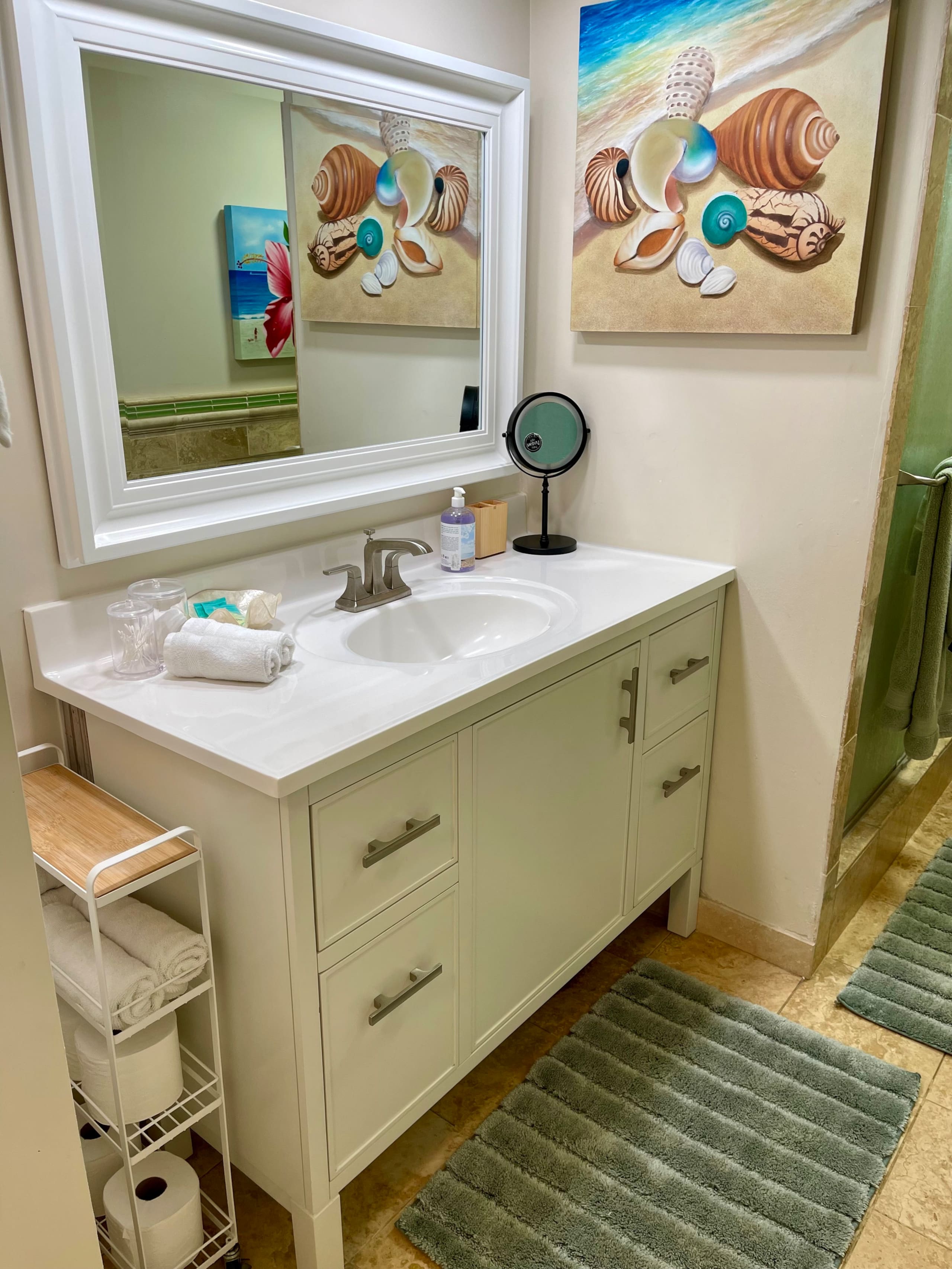 Condo in Hauula · ★4.81 · 1 bedroom · 2 beds · 1 private bath - Image 22