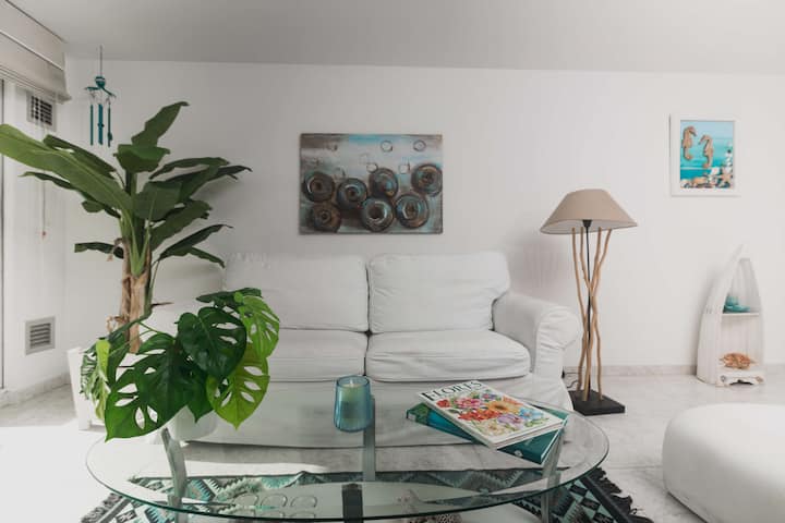 Apt With Pool, 2 Min Walk To Spratt Bight Beach - San Andrés