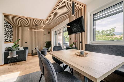 Sunny attic apartment in a prime location