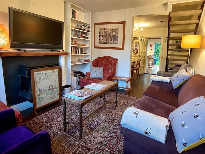 Cosy Cottage In Area Of Outstanding Natural Beauty - Hemel Hempstead