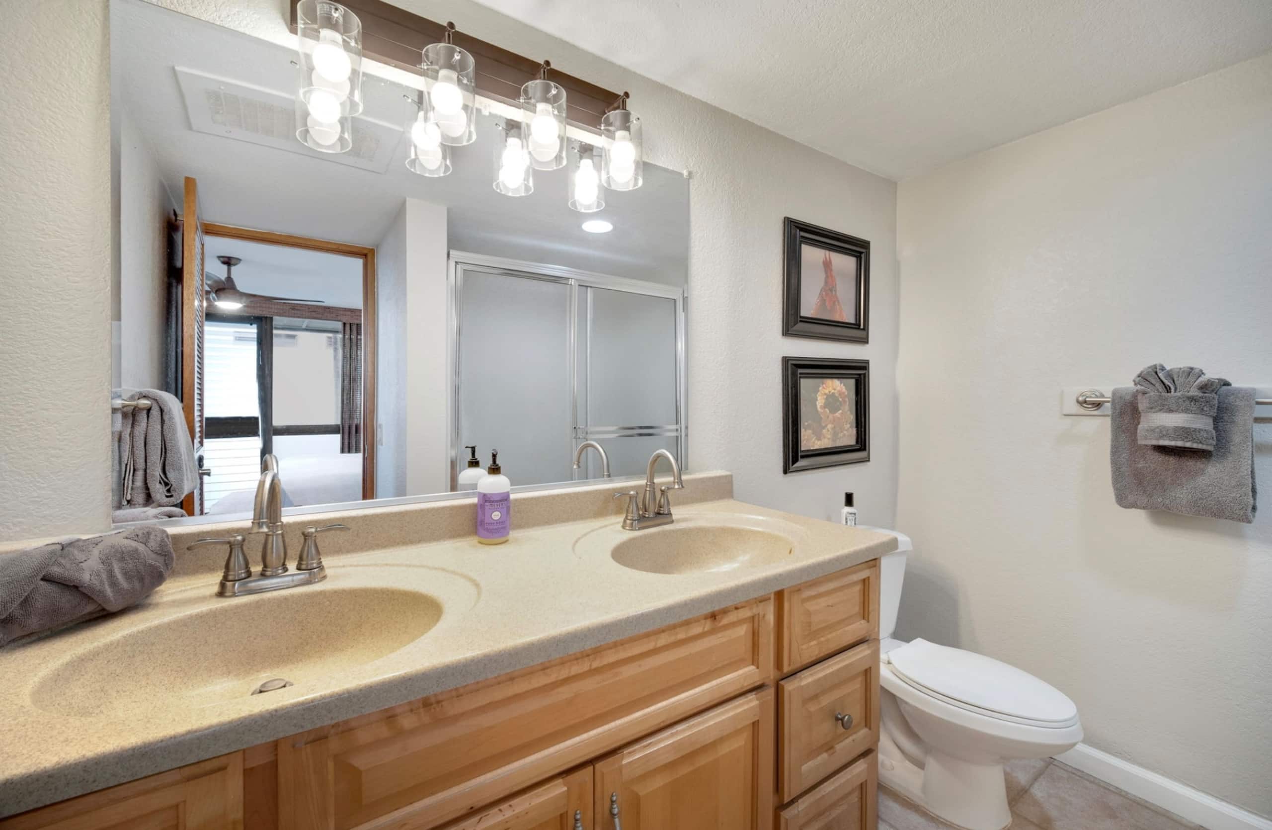 Condo in Koloa · ★4.85 · 2 bedrooms · 4 beds · 2 private baths - Image 7