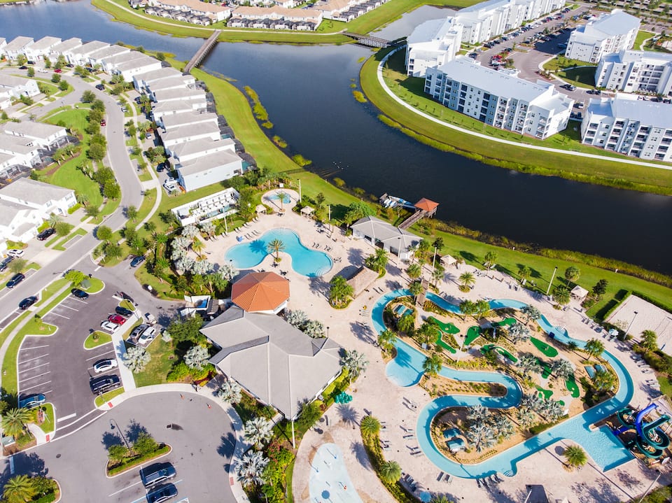 Adventures Bungalow - in Kissimmee, FL