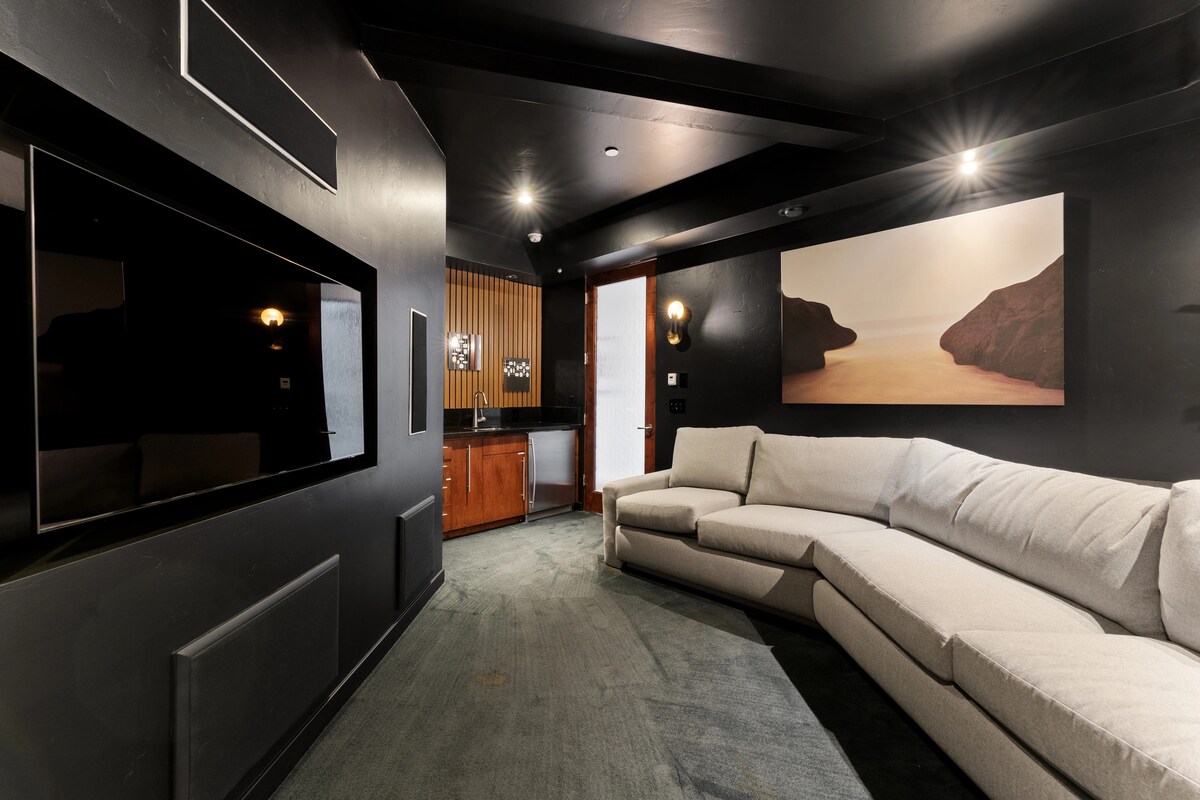 Deerfield Residence — view 4