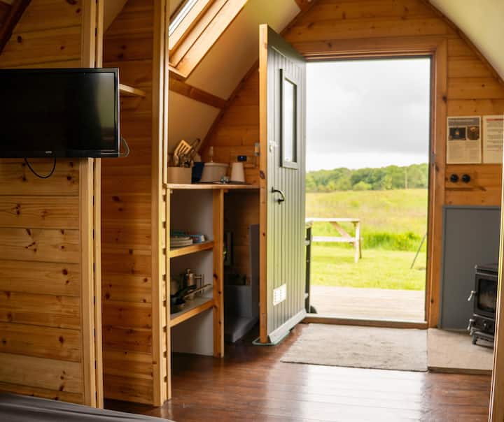 Peaceful Camping Pod – Simple & Cosy - Morpeth