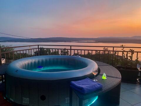 Homely place for indoor-outdoor living. 3 bdr