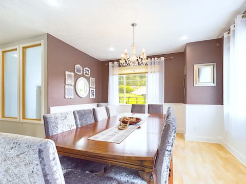 The Ridge, Sleeps up 25, OSU, Beaches, PNW