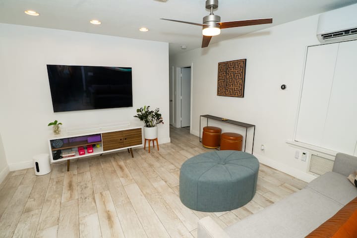 The Boca Retreat : Entire House In East Boca Raton - Boca Raton, FL