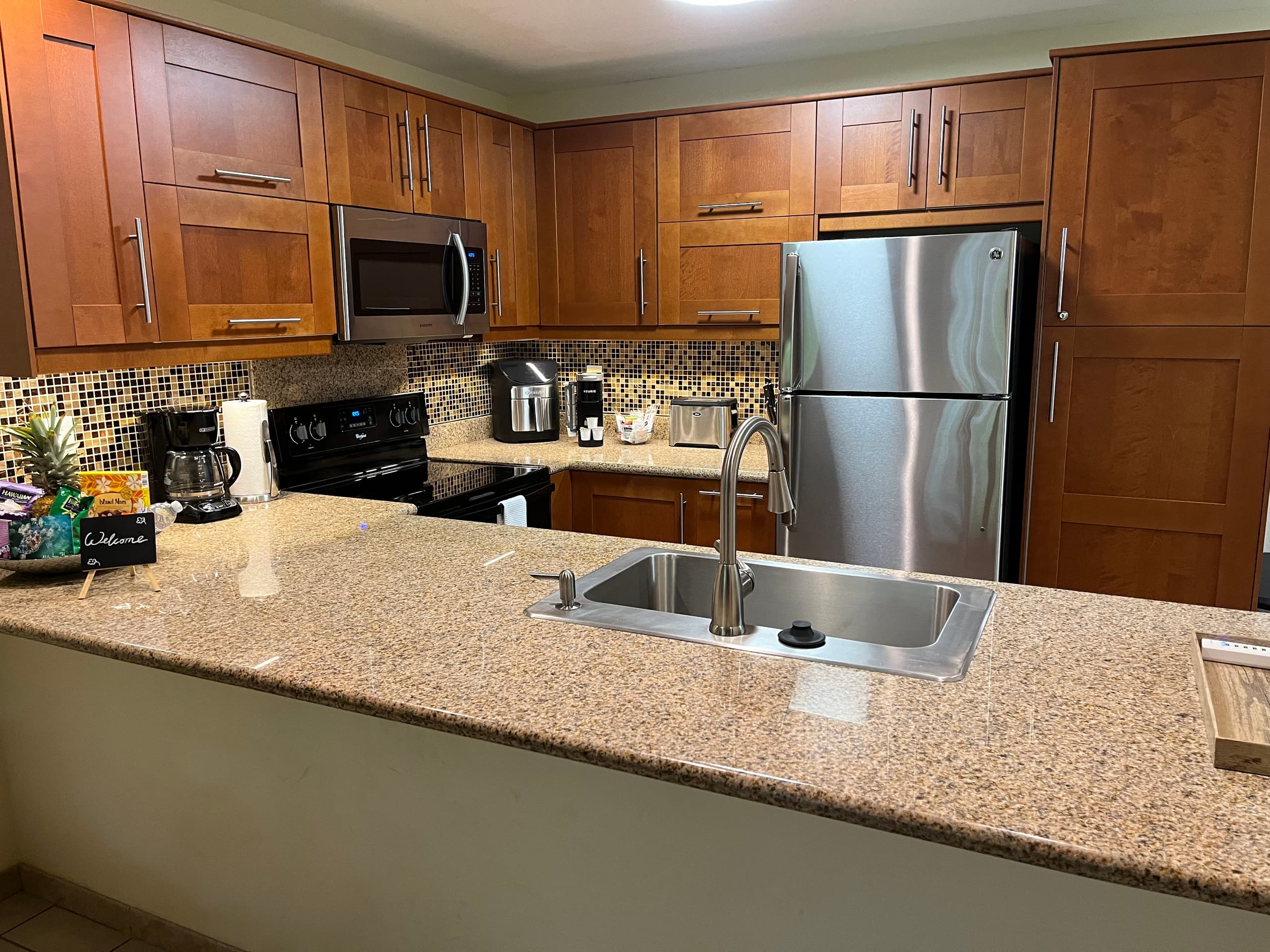 Condo in Kihei · ★4.94 · 1 bedroom · 2 beds · 1 private bath - Image 3