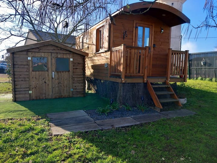 Roulotte Avec Jaccuzi - Thouars